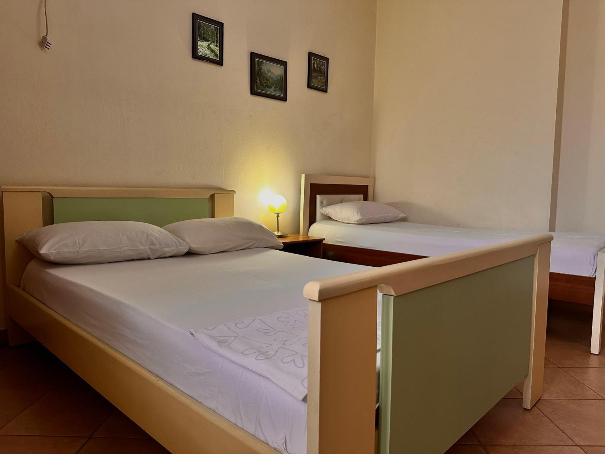 Grande House Leilighet Tiranë Eksteriør bilde