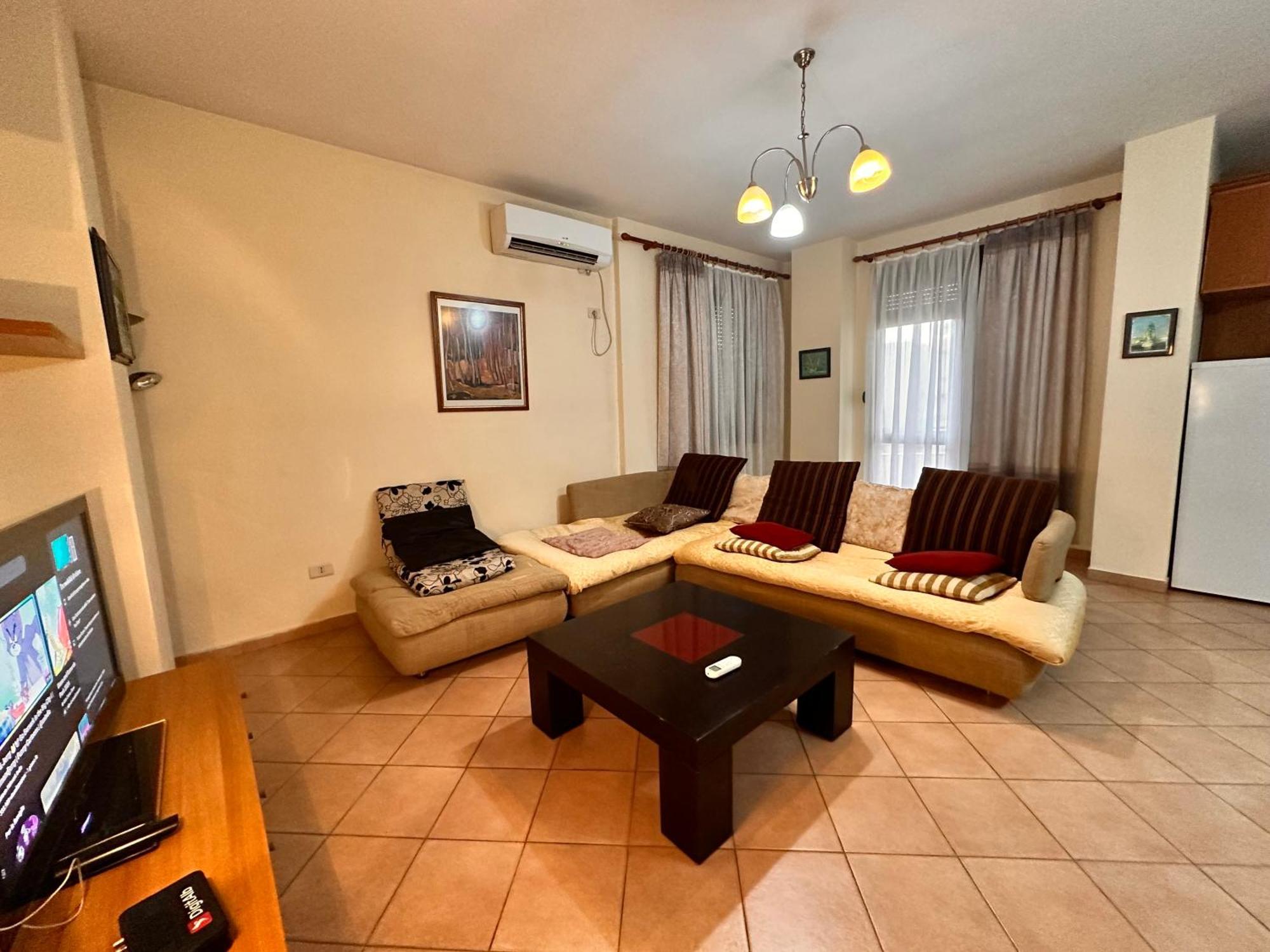 Grande House Leilighet Tiranë Eksteriør bilde